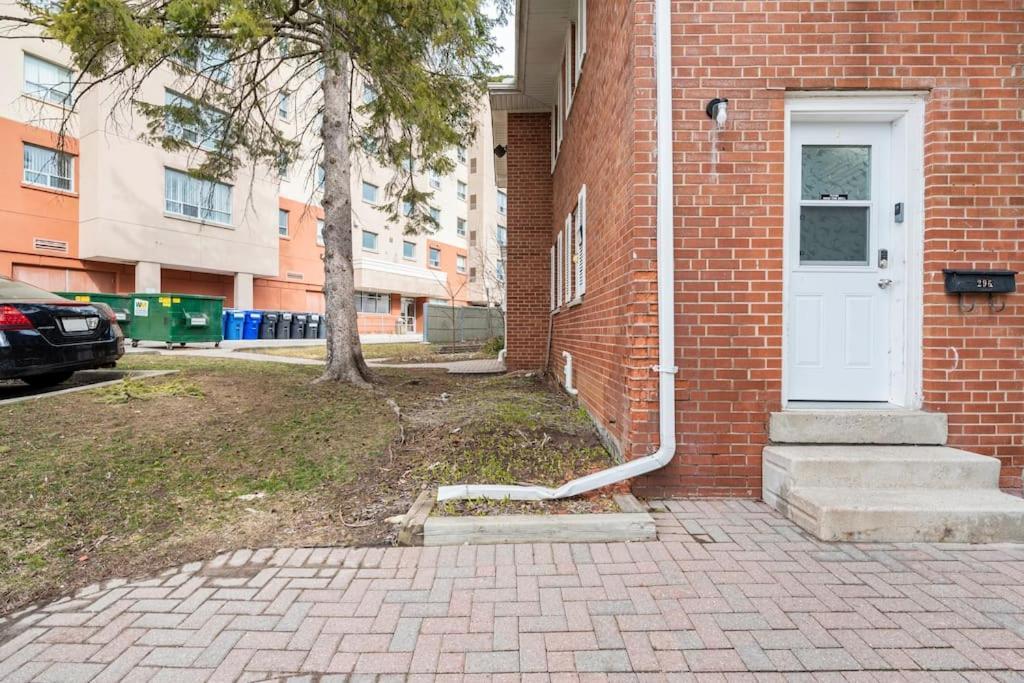 Harmony Home Near University Of Waterloo Exterior photo